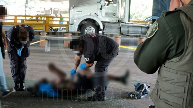Habitante de calle muerto en Punto Cero.