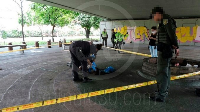 Habitante de calle muerto en Punto Cero.