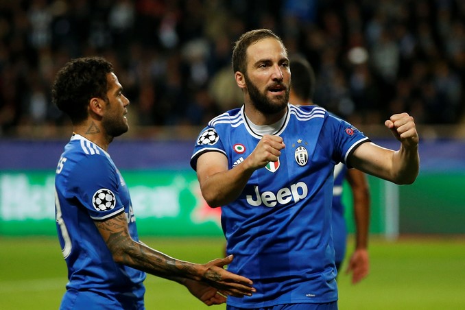 higuain_alves_juventus_monaco