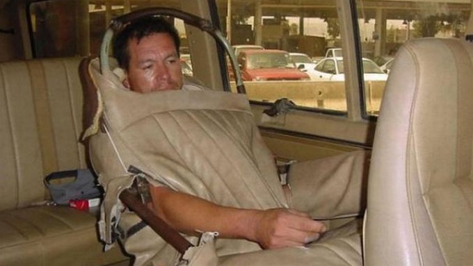 Hombre Asiento/ Fotografía tomada de La Patilla