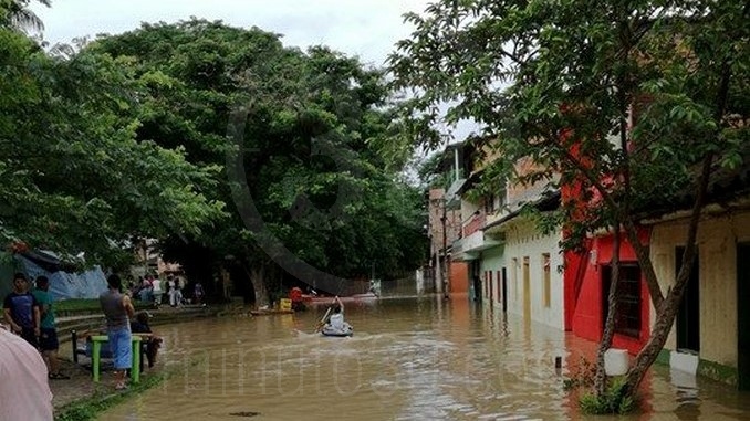 Inundaciones en Bolombolo.