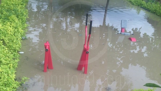 Inundaciones en Bolombolo.