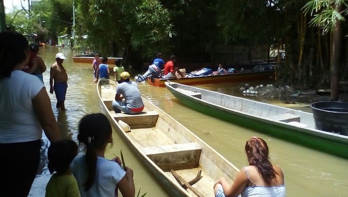 Emergencia en Puerto Nare por el alto nivel de los ríos