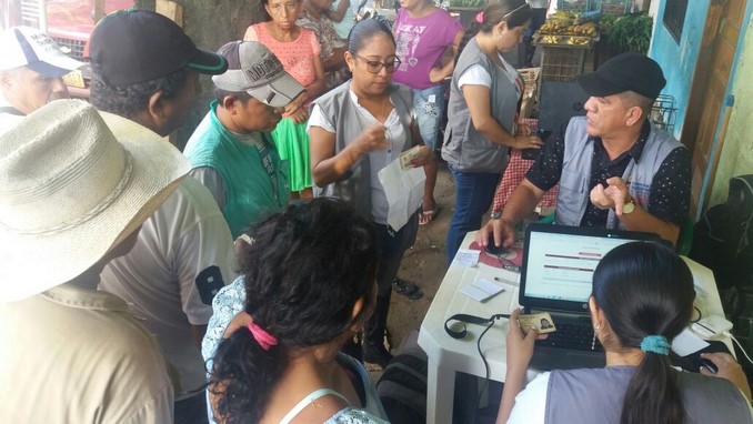 Unidad para las Víctimas se desplazó hasta un barrio de Caucasia para atender a la población