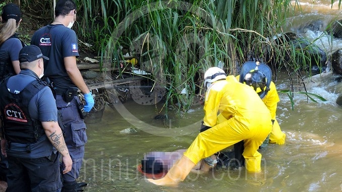 Por establecer quedaron las causas de la muerte de un hombre, cuyo cadáver fue encontrado en el cauce de la quebrada Santa Elena, en el oriente de Medellín.
