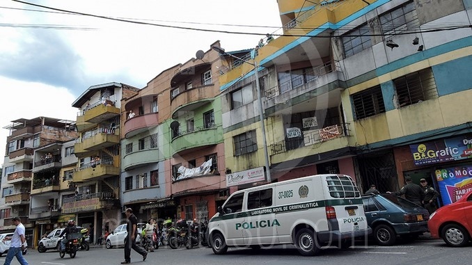 Mujer embarazada murió por una herida de arma de fuego.