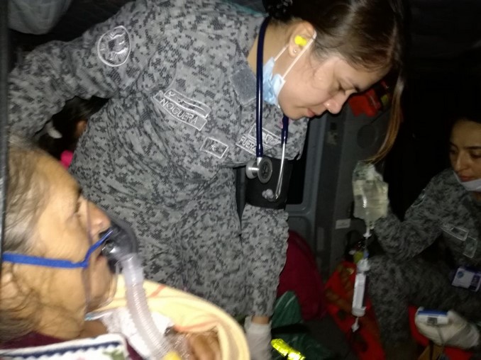 Dos mujeres en grave estado de salud fueron evacuadas por la Fuerza Aérea en el Tolima