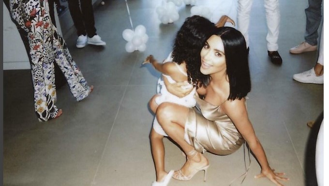 North West y Kim Kardashian/ Tomada de Instagram: @kimkardashian