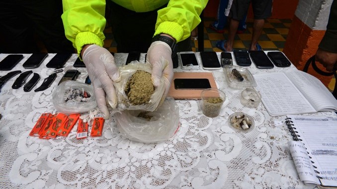 VIDEO Y FOTOS: Incautaron marihuana, base de cocaína y celulares en la cárcel de Barbosa 8 Operativo en cárcel de Barbosa.