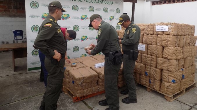 Panela adulterada incautada en Guarne.