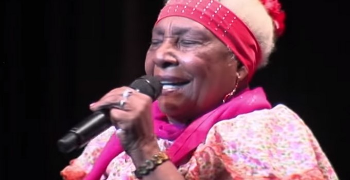 Petrona Martínez/ Tomada de Youtube: Mayte Montero