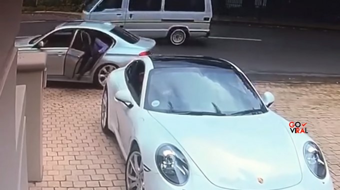 Así evitó que le robaran su Porsche/ Captura tomada de Youtube: GO VIRAL