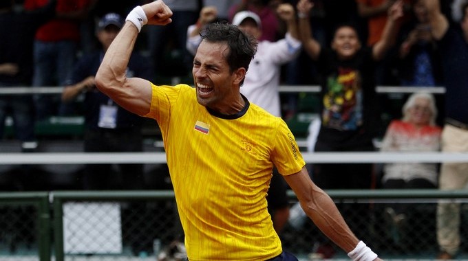 Santiago Giraldo debutó con triunfo en Roland Garros 1 santi giraldo