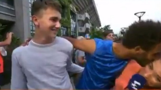 VIDEO: Por acosar a una periodista, expulsaron a este tenista del Roland Garros 1 tenista roland garros