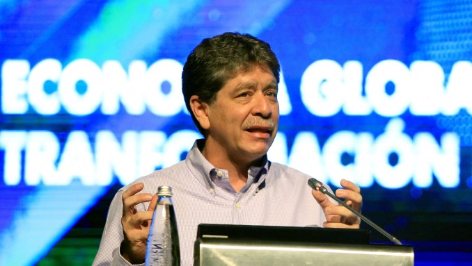 El presidente de la Asociación Nacional de Empresarios de Colombia (ANDI), Bruce Mac Master