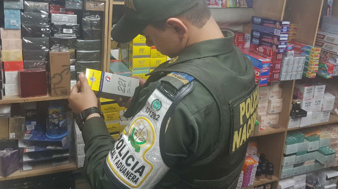 FOTOS: Contrabando avaluado en más de $300 millones fue incautado en Medellín 6 Contrabando_en_Medellin_4