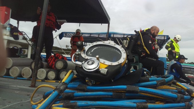 ARMADA BUZOS GUATAPE