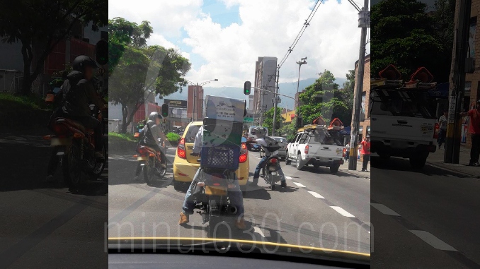 Fleteo_calle_Colombia_1