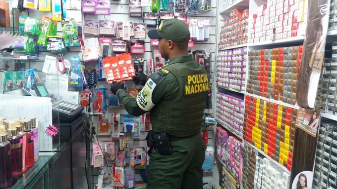 Duro golpe al contrabando de mercancía en Bello, Medellín y Caldas 3 Golpe al contrabando de mercanc%C3%ADa 4