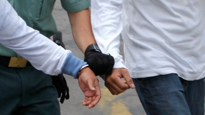 Los capturaron vendiendo sustancias alucinógenas en Envigado 2 Capturados