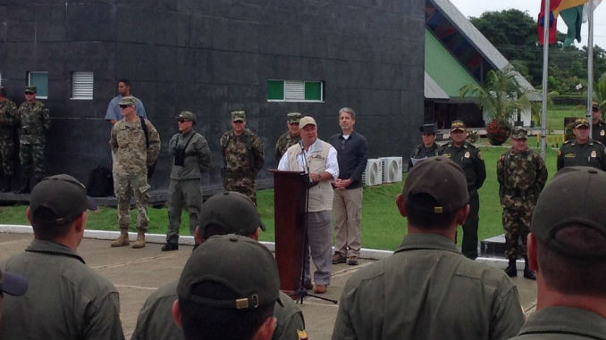 Luis_Carlos_Villegas_Ministro_de_Defensa_Necocli