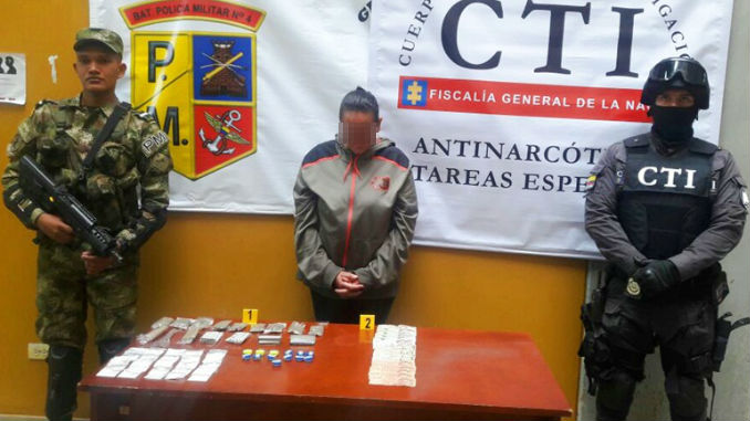 Mujer_dueña_de_plaza_de_Vicio_en_La_Estrella