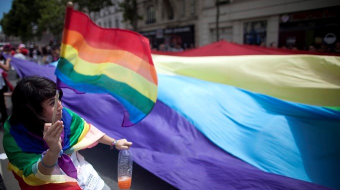 VIDEO: La comunidad LGTB se toma el Parque de Las Luces a favor de los habitantes de calle