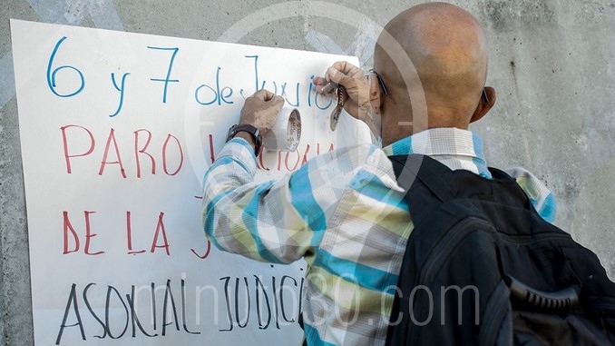 VIDEO y FOTOS: Avanza paro de servidores estatales en el búnker de la Fiscalía 6 Planton_Fiscalia_1.jpg