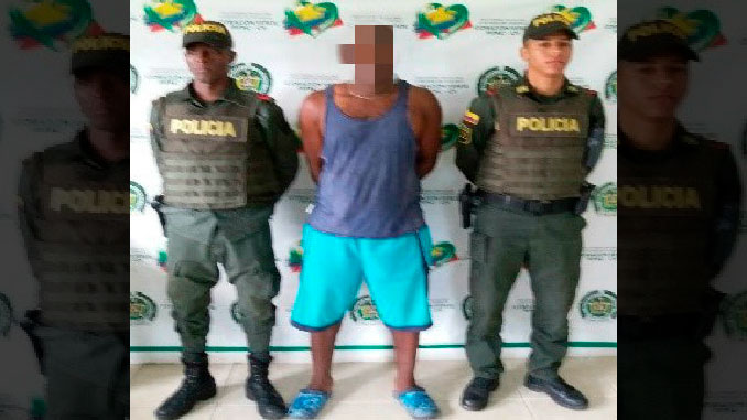 En flagrancia capturaron a un joven por agredir a otro con arma blanca en Carepa 2 En flagrancia capturaron a un joven por agredir a otro con arma blanca en Carepa