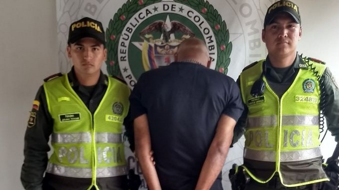 Lo capturaron en Lovaina cuando intimidaba a un sujeto, amenazándolo con sacar un arma 1 capturado lovaina 1