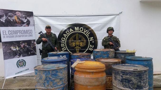 Una gran cantidad de combustible incautó el Ejército en el Tolima