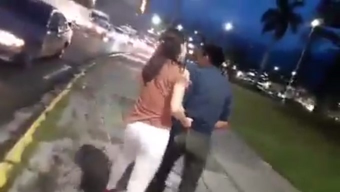 Captura tomada de Facebook: Memes UDB