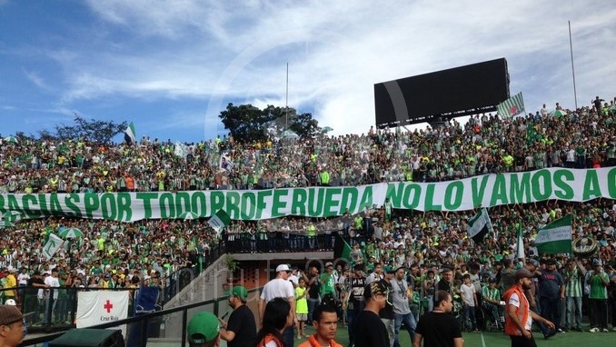 VIDEO Y FOTOS: La frase con la que Reinaldo Rueda hizo explotar la tribuna sur del Atanasio 11 despedida rueda 81