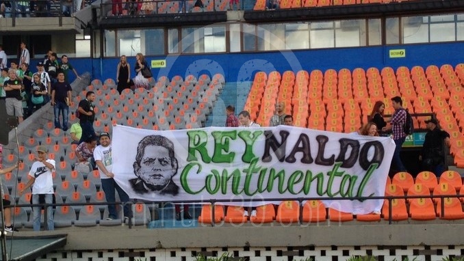 VIDEO Y FOTOS: La frase con la que Reinaldo Rueda hizo explotar la tribuna sur del Atanasio 10 despedida rueda 9