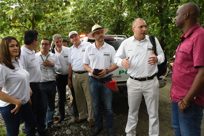Gobernación de Antioquia inició firmatón en Belén de Bajirá