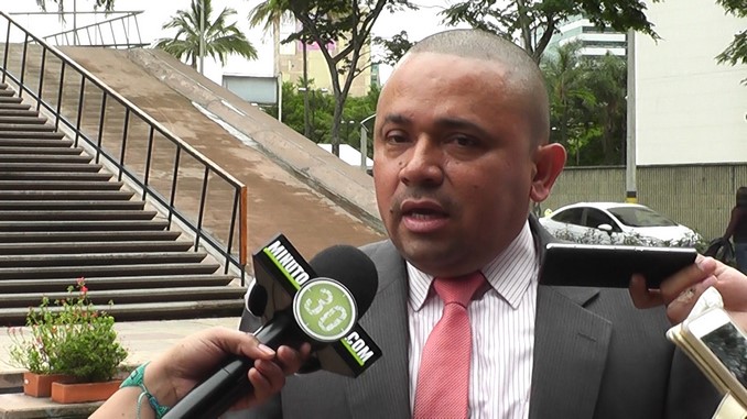 el gerente (e) de Infancia, Adolescencia y Juventud de Antioquia, Hugo Alexander Díaz Marín.