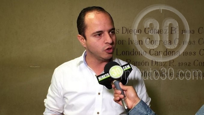 Juan Espinal, aspirante a la Cámara por el Centro Democrático