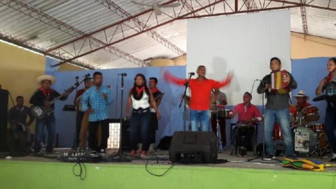 'Los Rebeldes del sur', la orquesta de las Farc