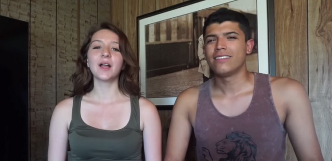 Monalisa Pérez y Pedro Ruíz/ Captura tomada de su canal en Youtube