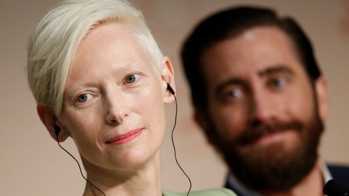 La actriz británica Tilda Swinton posa durante la rueda de prensa de presentación de su película "Okja" en la 70 edición del Festival de Cannes (Francia). EFE/Archivo