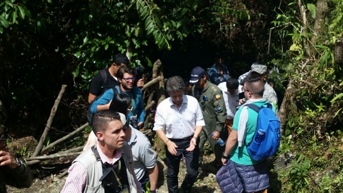 Inauguraron las obras complementarias de dos puentes peatonales en El Carmen de Viboral