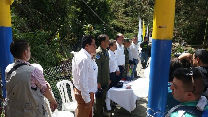 Inauguraron las obras complementarias de dos puentes peatonales en El Carmen de Viboral