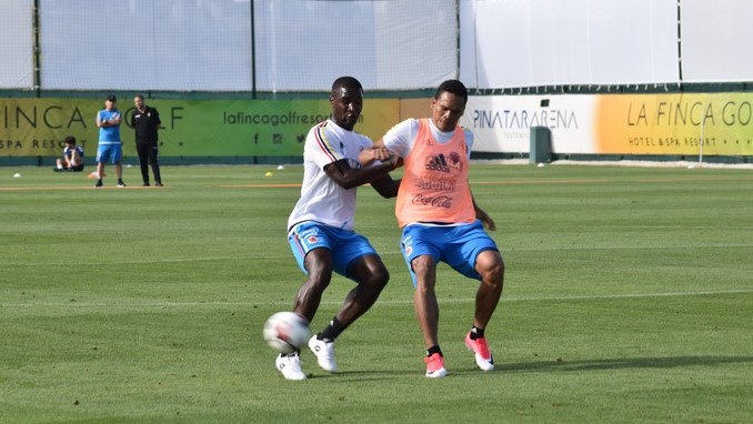 FOTOS: Se mueve la Selección en Alicante, que ya recibió a Giovanni Moreno y Abel Aguilar 5 seleccion colombia bacca zapata