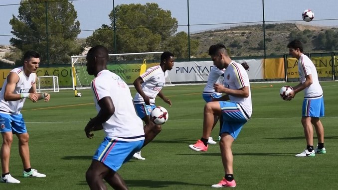 VIDEO: Trabajó la Tricolor, pensando en España y Camerún 1 seleccion colombia mayores