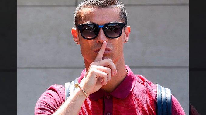 FOTO: Cristiano Ronaldo y su novia comparten momento familiar