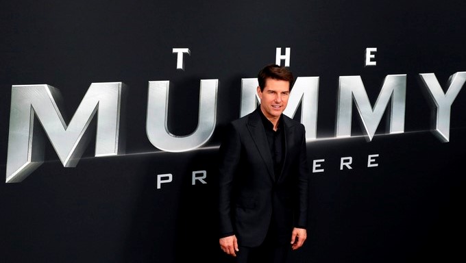 El actor estadounidense Tom Cruise, posa durante el estreno de la película "The Mummy". EFE/Archivo
