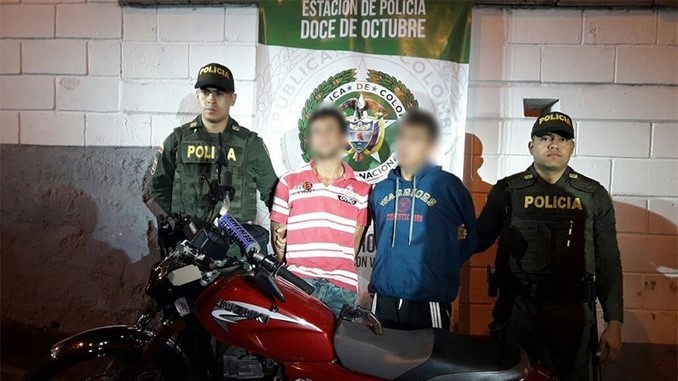 Atracaron con arma artesanal a un ciudadano en el Doce de Octubre y fueron capturados 1 Asaltantes_Doce_de_Octubre