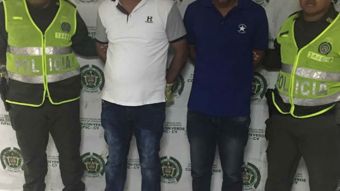 Uno por robo y otro por tener estupefacientes fueron capturados en El Poblado 1 Dos_Capturados_referencia