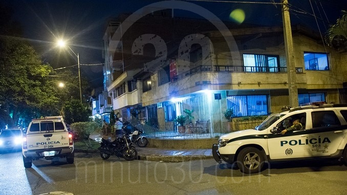 VIDEO y FOTOS: Contratista del Área Metropolitana fue asesinado en sede de Liberalismo en Laureles 3 Homicidio_politologo_4.jpg