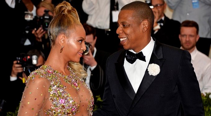 La cantante estadounidense Beyonce Knowles (i) junto a su marido Jay Z (d). EFE/Archivo
